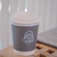 The shark cafe คาเฟ่ริมทะเลแสมสาร