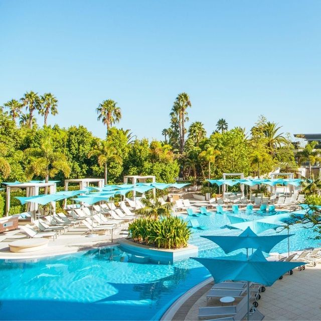 Crown Metropol