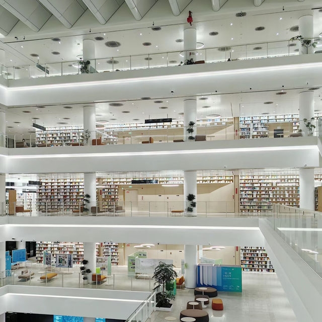 【免費圖書館】深圳北館，適合借書和學習