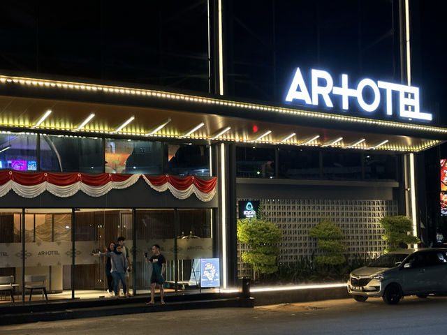 ARTOTEL Batam’s Lobby Area 