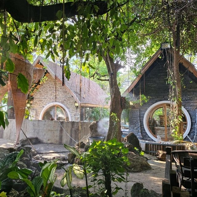 บ้านสวนสาทร คราฟแอนด์คาเฟ่