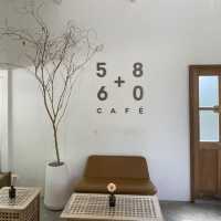 📍 58+60 CAFÉ (ซอยพัฒนาการ78)