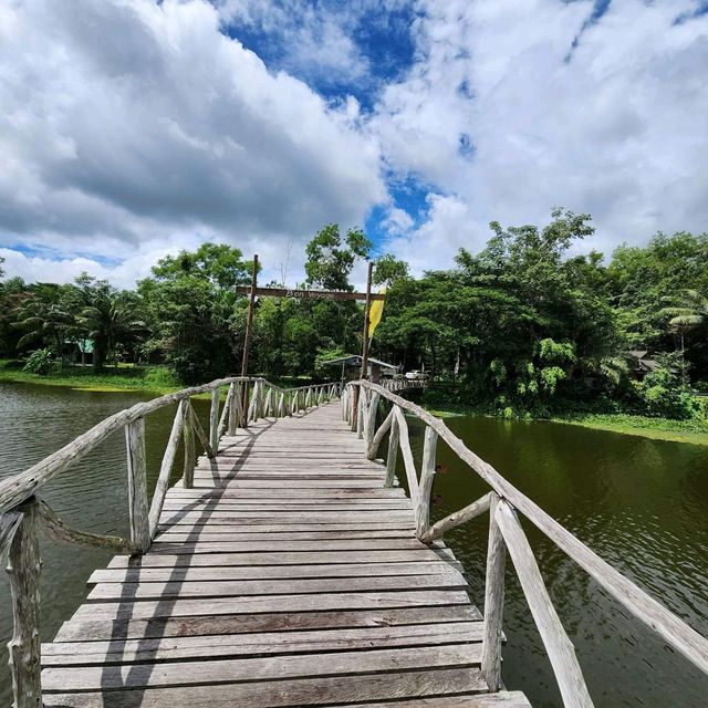 สะพานไม้เคี่ยม หนองใหญ่ ชุมพร