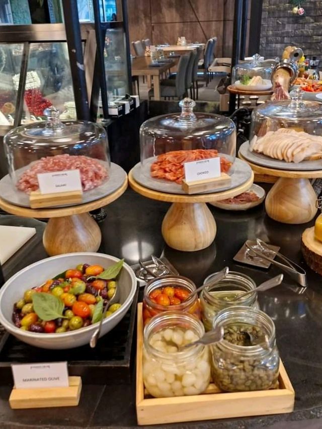 รีวิวโรงแรม Kimpton maalai