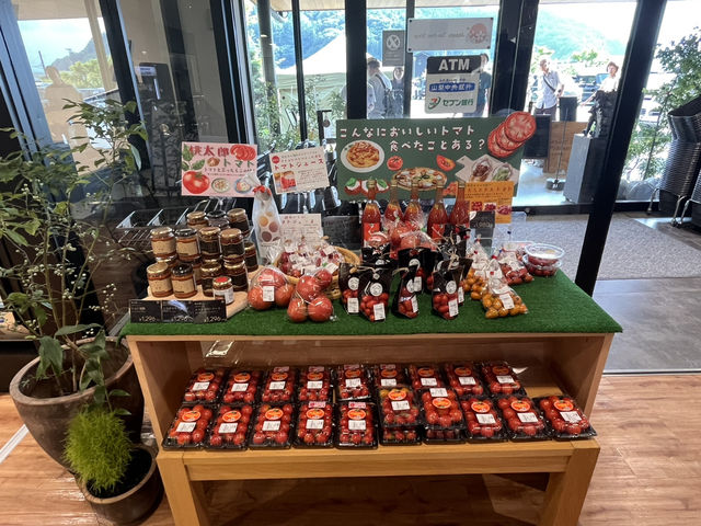 お土産探しにピッタリ! 旅の駅@河口湖🛍️