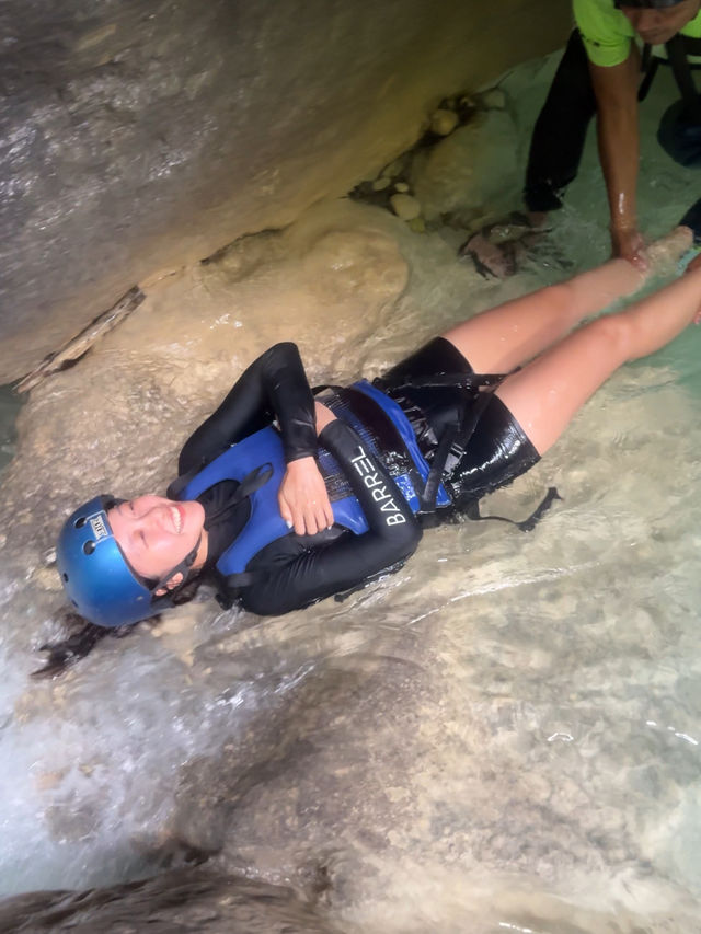 🇵🇭 Canyoneering Adventure: Exhilarating Journeys at Kawasan Falls