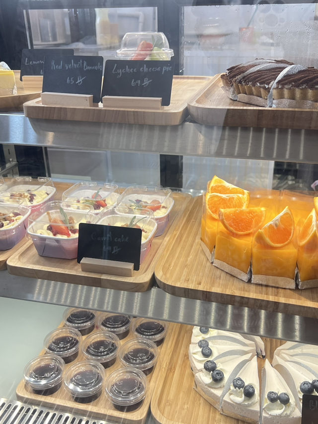 คาเฟ่นี้มีผีแอบๆ SOON CAFE