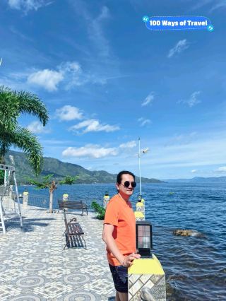 Popular Resort in Samosir Island with direct access to Lake Toba