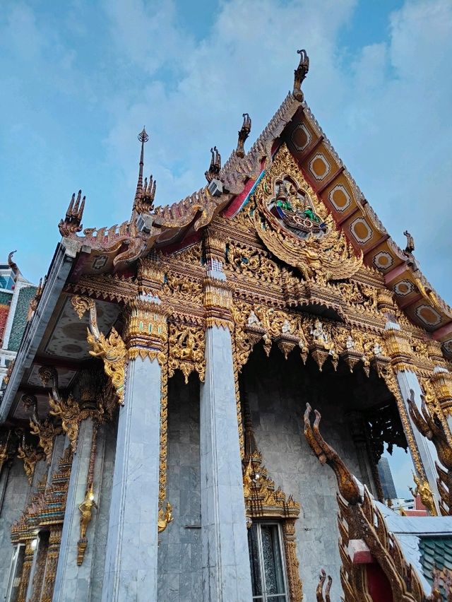 ไหว้พระวัดหัวลำโพง