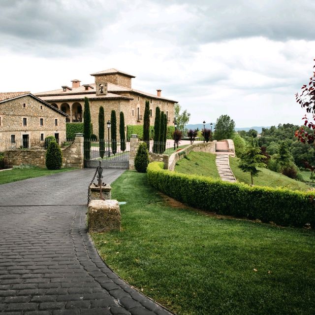 A Magical Trip to Spain: History, Culture, and Flavor
