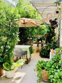 ร้านลับ ที่มีเค้กมะพร้าวอร่อยมาก