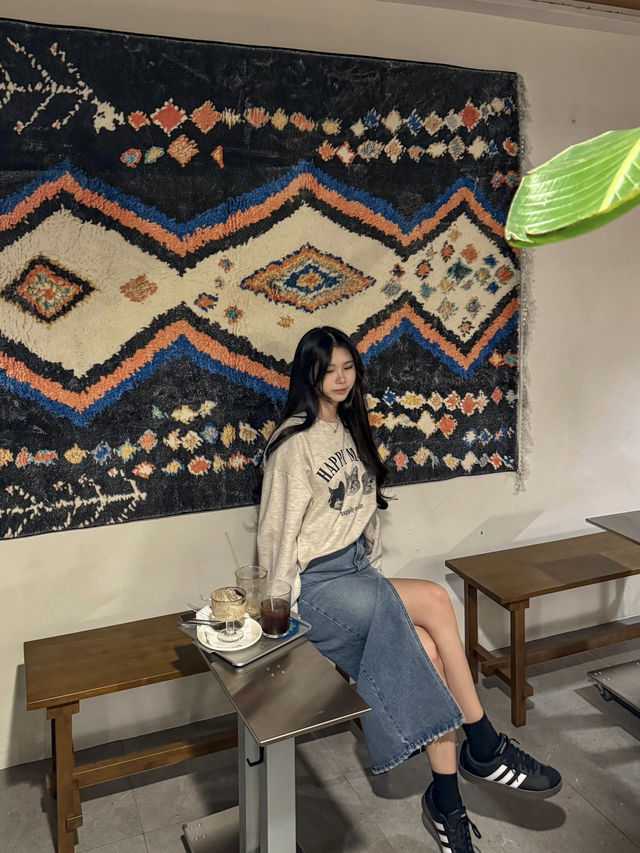 흑백요리사의 밤티라미수를 파는 감성 카페, 에스에이유
