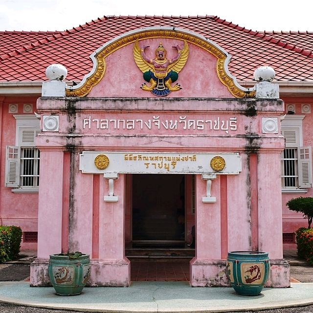泰國叻丕_พิพิธภัณฑ์สถานแห่งชาติราชบุรี叻丕國家博物館_粉紅精緻博物館