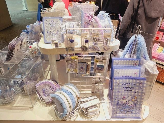 Sanrio gift shop at Minato Mirai 