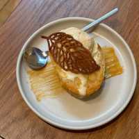 Nice cafe