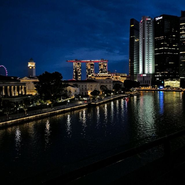 Rooftop Bar at Boat Quay with MBS View