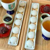 A Perfect Match: Mochi at Manmaru❤️