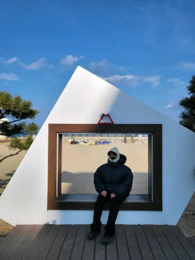 天氣精靈降臨的江陵鏡浦海邊