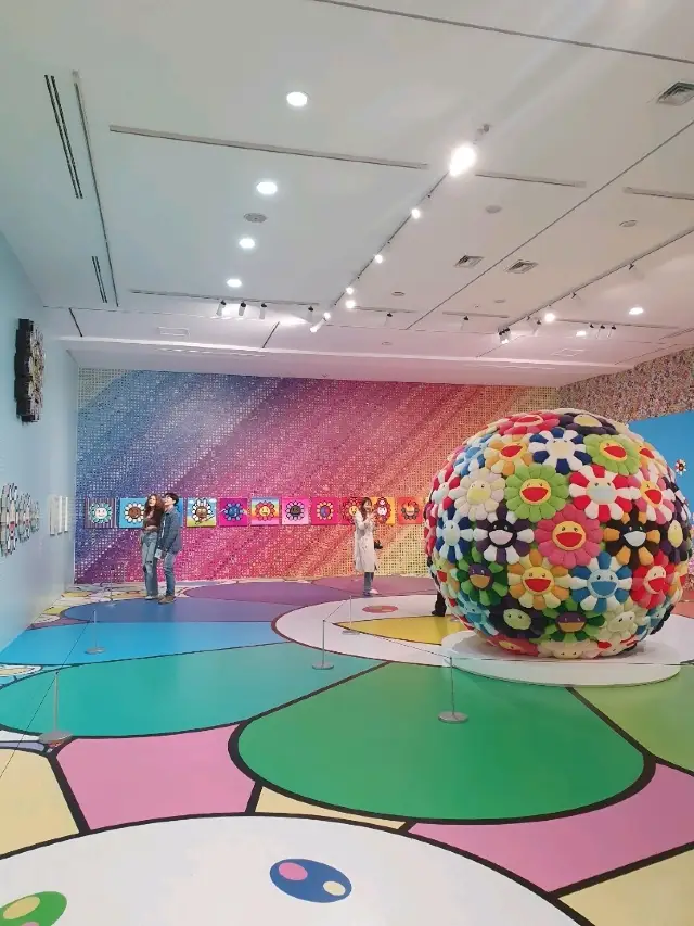 釜山市立美術館的感性鋼索藝術，現代藝術欣賞必去景點！