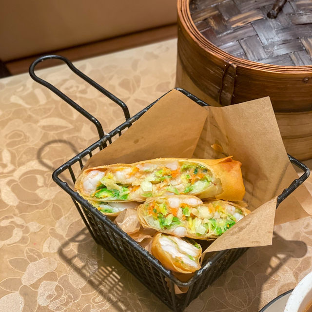 旺角｜點心小菜都有。鋿晶館