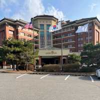 Dragon Hill Lodge