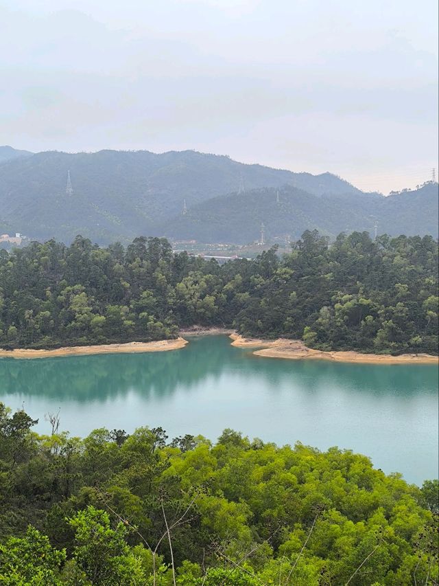 斗門金臺寺~值得一去的地方又可以居高臨下看湖景