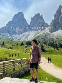 กระเช้าลับในเทือกเขา Dolomite Italy 