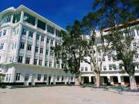 越難大叻春香湖畔著名景點：Đà Lạt Bishop Mission，湖邊歐式雕像和建築，適合打卡拍照📸