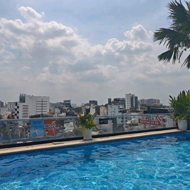 Alagon Saigon 🇻🇳 Rooftop Bar and Pool 