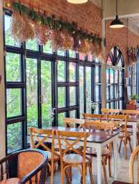 คาเฟลับฟิวเขาใหญ่ ARTISAN HOUSE