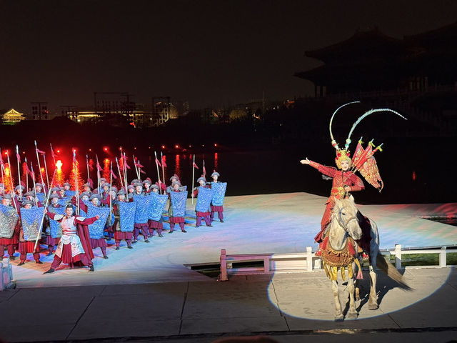 A Night of Timeless Splendor: "Dream of the Glory of the Eastern Capital" at Qingming Riverside Park