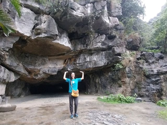 Most people who go to Mua cave don't go Mua cave!