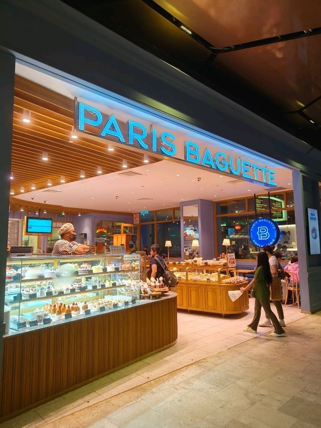Shop, Sip & Snap at Genting’s SkyAvenue!