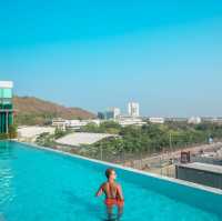 Holiday Inn & Suites Siracha Laemchabang