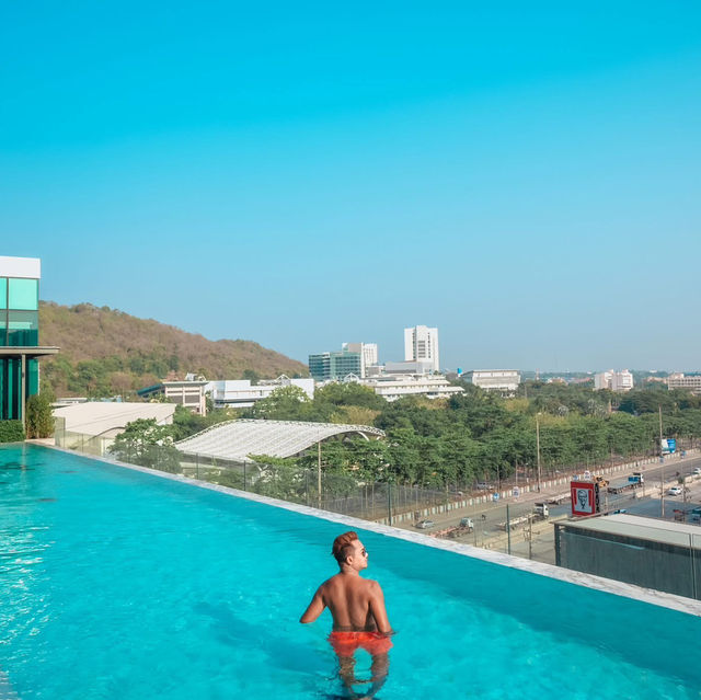 Holiday Inn & Suites Siracha Laemchabang