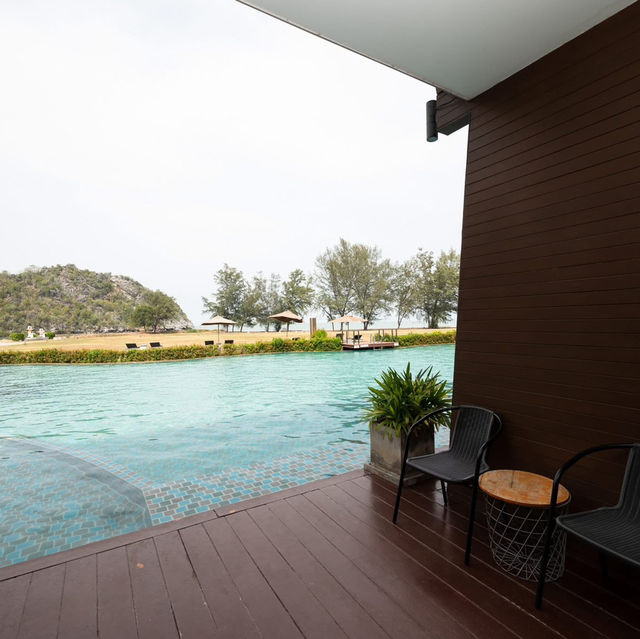 La Isla Pranburi Beach Resort ปราณบุรี 