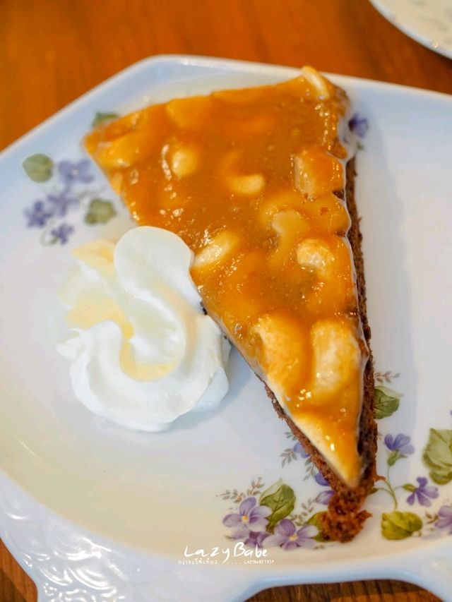 Little Sunshine Cafe 🌻 hidden gem ย่านเพลินจิต
