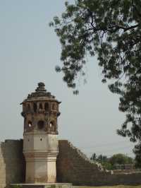 A historical tour in Hampi— UNESCO World Heritage 