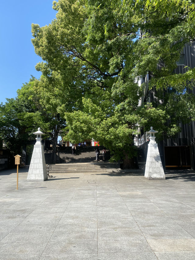 【東京都神楽坂🇯🇵赤城神社】有名な建築家がデザイン☺️おしゃれな雰囲気のパワースポット