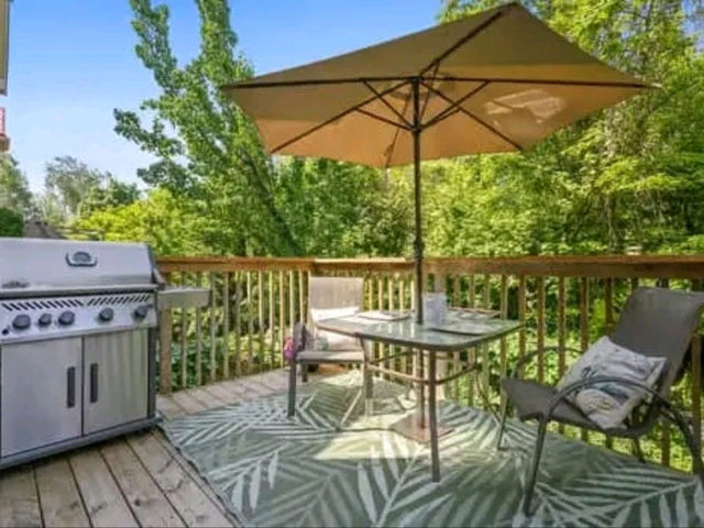 Lakeside Park, Ajax – A Tranquil Waterfront Retreat