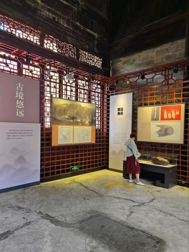 Zhenyuan Museum – Where 2,000 Years of River Town History Flows