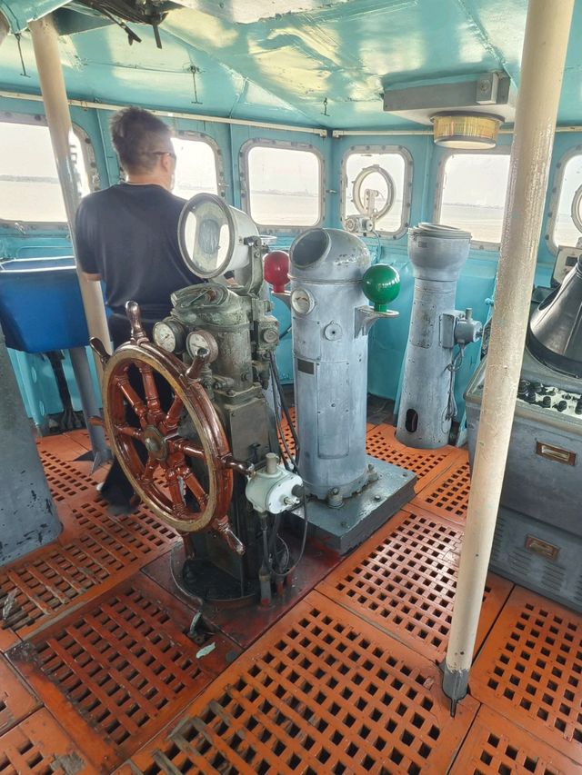 เรือหลวงแม่กลอง จ.สมุทรปราการ