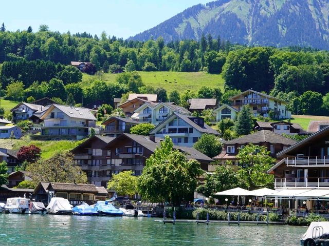 💎 Spiez – Where Mountains Watch Over Turquoise Water