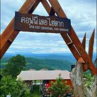 🌾คาเฟ่บนภูเขาวิวพาโนรามา “คอฟฟี่เดอไฮตาก” 