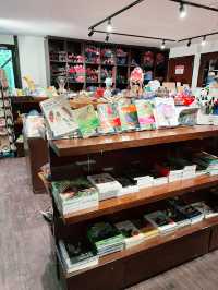 Peacock Gift Shop: Charming Souvenir Stop After Visiting KL Bird Park