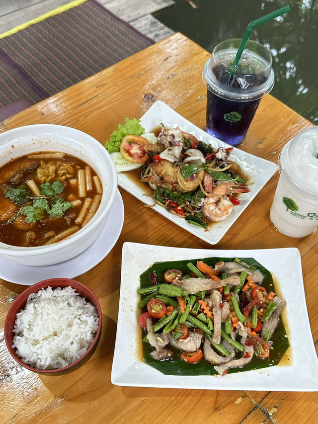 ร้าน O2 Kaffee & Bistro @นครปฐม🍵🌴