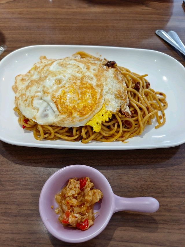 新莊美食，A&J  Brunch燕覺早午餐