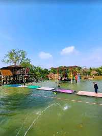 ฟาร์มลุงอ้วน แหล่งท่องเที่ยวเชิงเกษตรและคาเฟ่