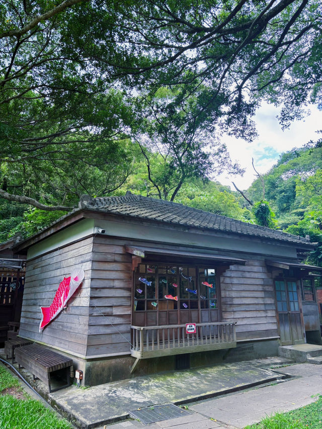 ⛩️被遺忘的昭和時光｜桃園神社，一場靜謐與歷史的對話