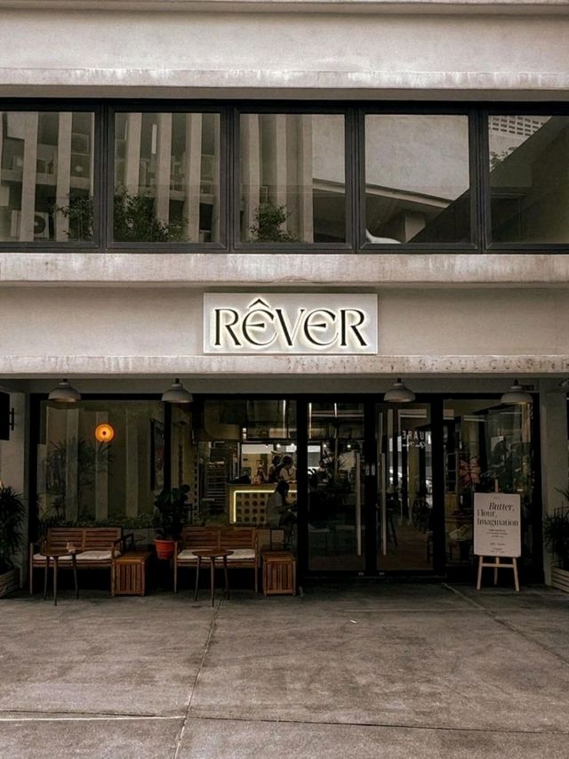 Rever Cafe Malaysia